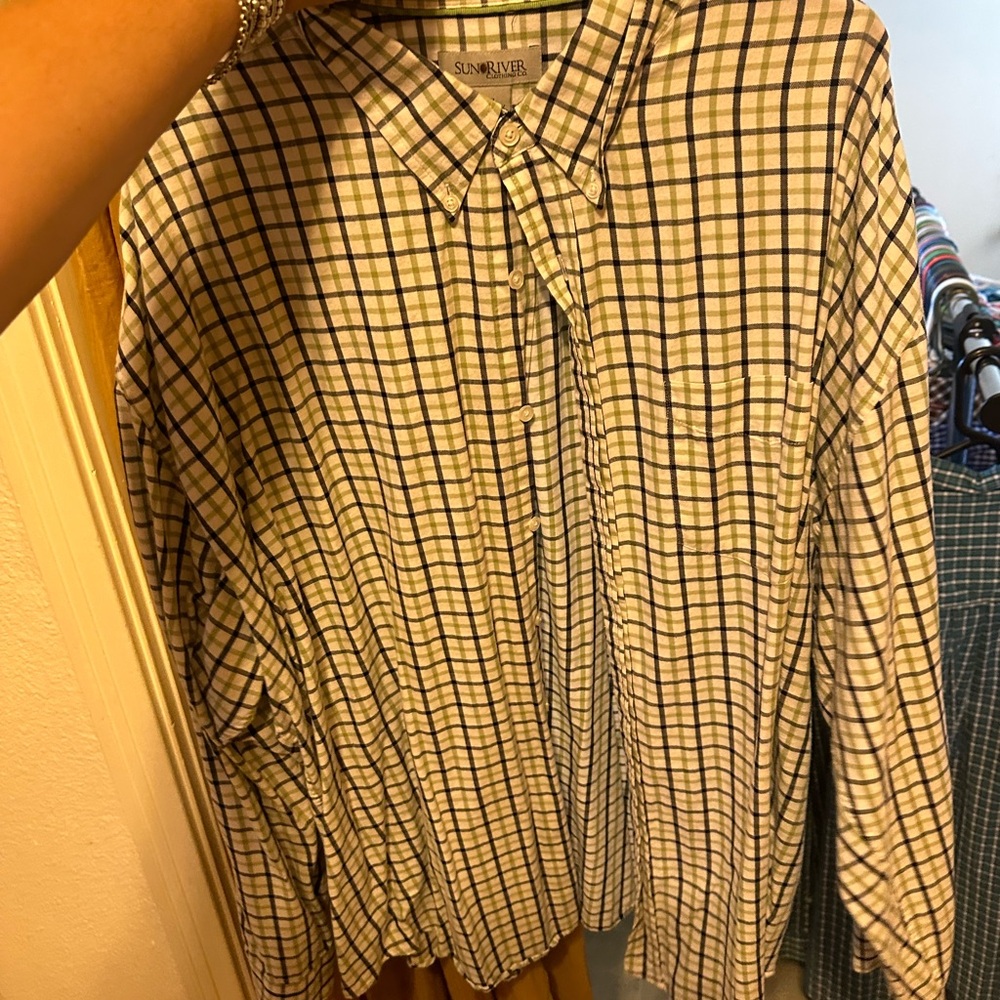 Sun River Men's Checkered Casual Shirt - Black and White
